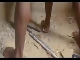 África nigerian kampung striplings gangbang a virgin / first part