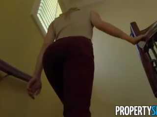 Propertysex - beguiling צעיר homebuyer זיונים ל למכור בית