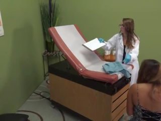 Gynecologist Helps damsel That Can't Orgasm Short Version