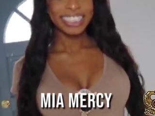 Mia mercy wird kaputt gemacht von monster- penis und schwalben 2 groß belastungen