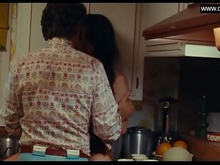 Amanda seyfried- besar payudara, kotor film adegan mengisap penis - lovelace (2013)
