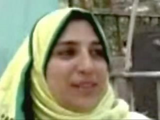 Egípcia hijab sharmota a chupar um manhood - live.arabsonweb.com