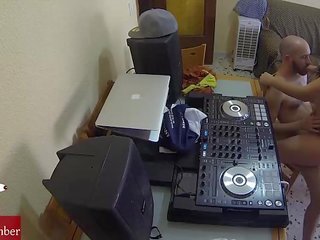 Dj fucking and scratching in the chair with a hidden cam spying my fabulous gf