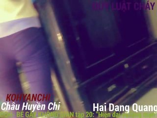 Nastolatka pani pham vu linh ngoc nieśmiałe sikanie hai dang quang szkoła chau huyen chi fantazyjny kobieta
