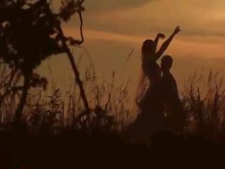 Shadows -indian sexe film mov avec cochon hindi audio